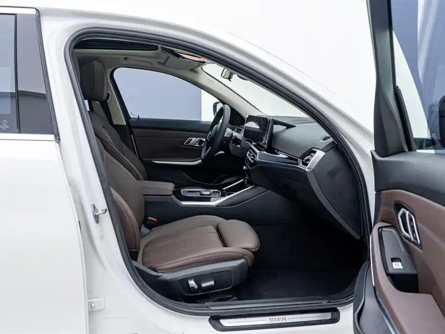 BMW i3 2023 — фото 15