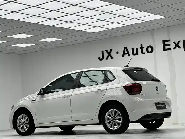 Volkswagen Polo 2021