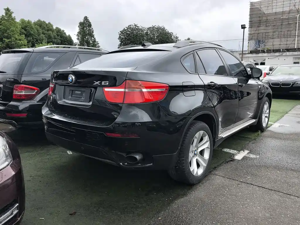 BMW X6 2010 — фото 14