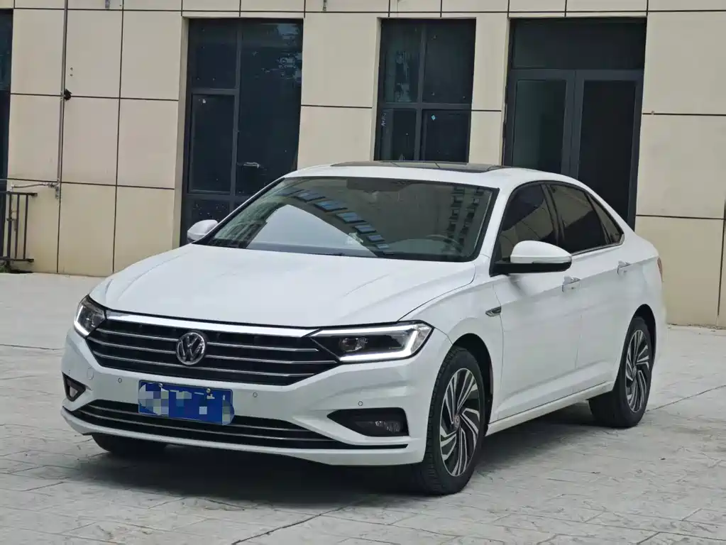 Volkswagen Sagitar 2021