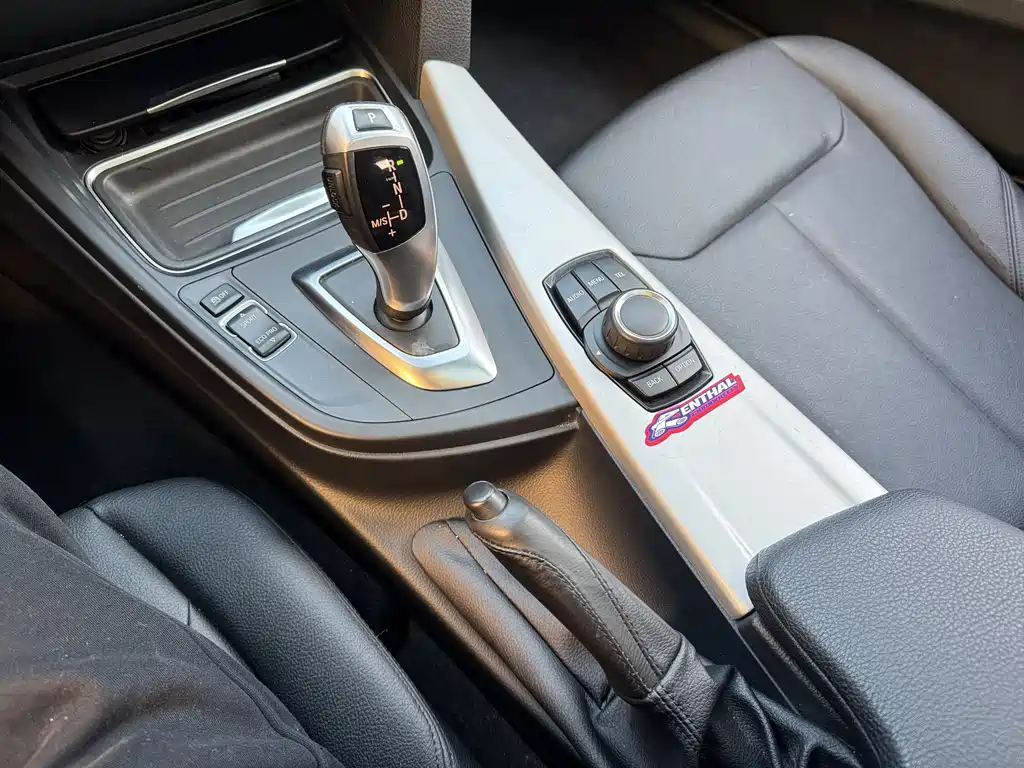 BMW 3 Series 2014 — фото 14