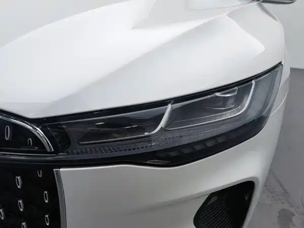 Lincoln Z 2023