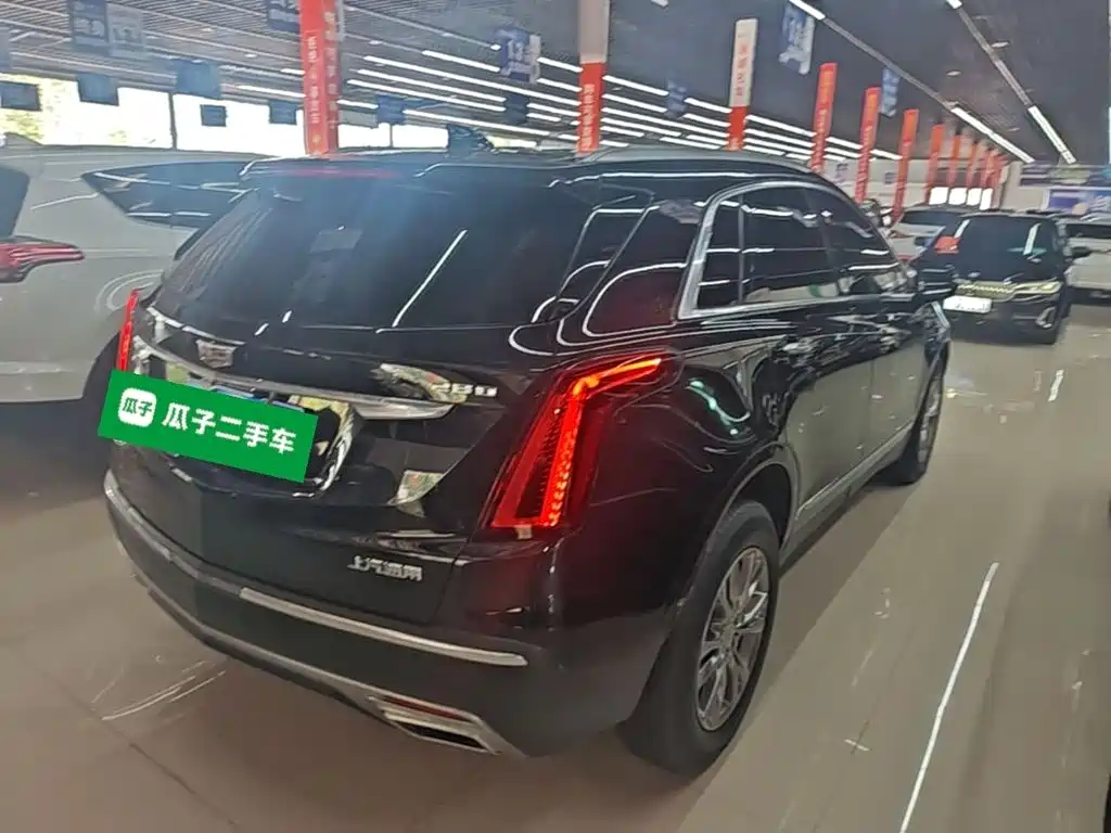 Cadillac XT5 2021 — фото 7