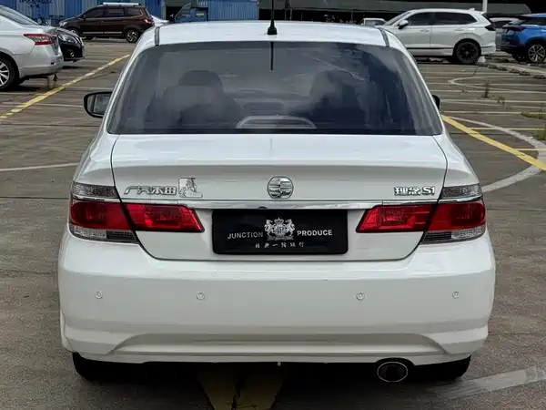 Everus S1 2012
