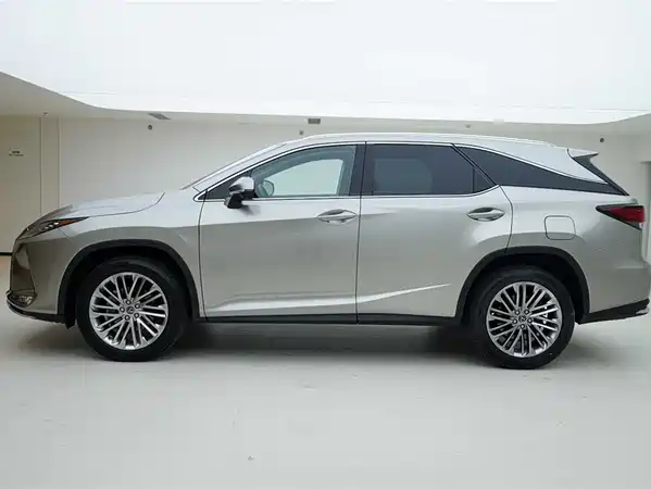 Lexus RX 2020