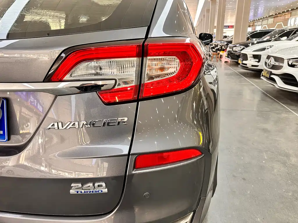Honda Avancier 2018 — фото 17