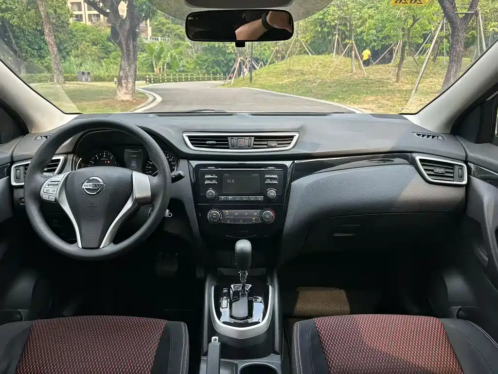 Nissan Qashqai 2015 — фото 4