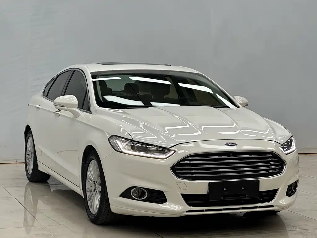 Ford Mondeo 2016 — фото 3