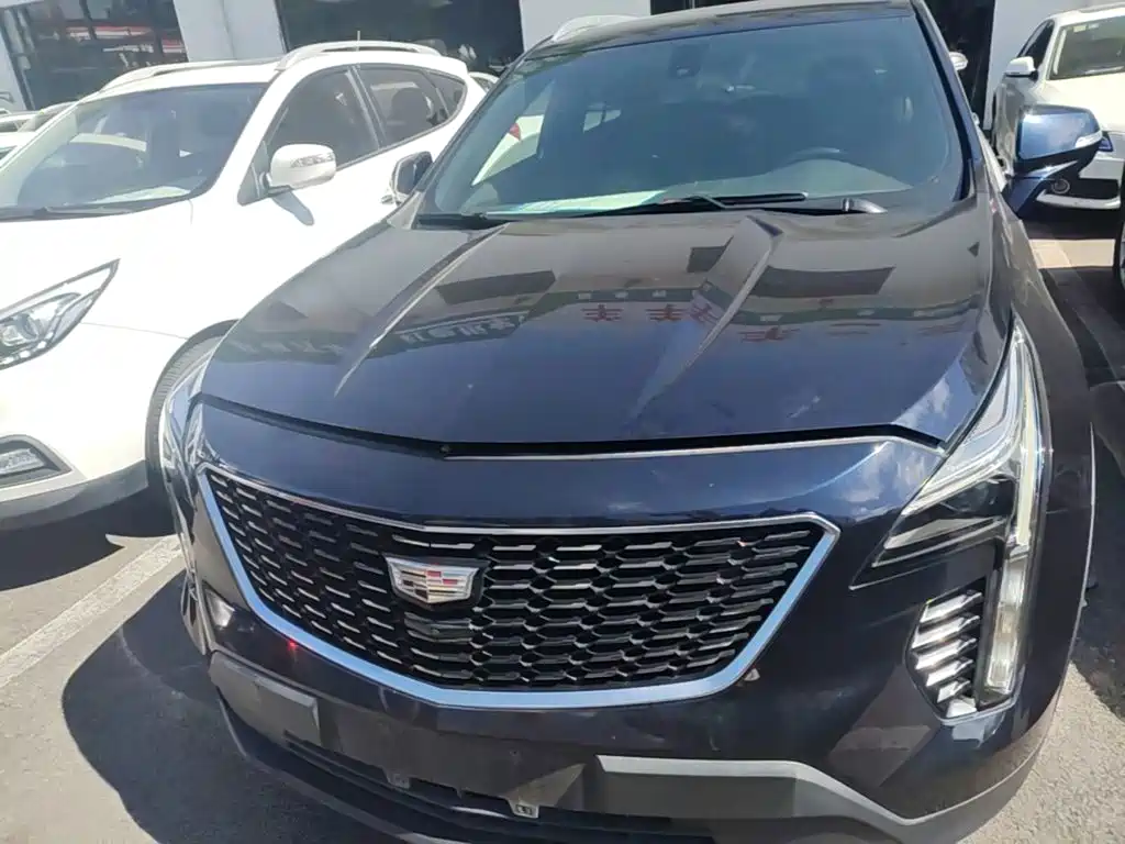 Cadillac XT4 2021 — фото 3