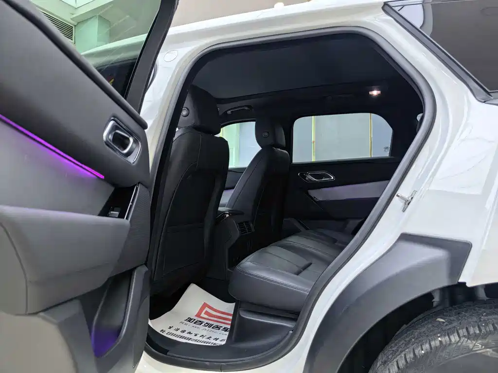 Land Rover Range Rover Velar 2025 — фото 12