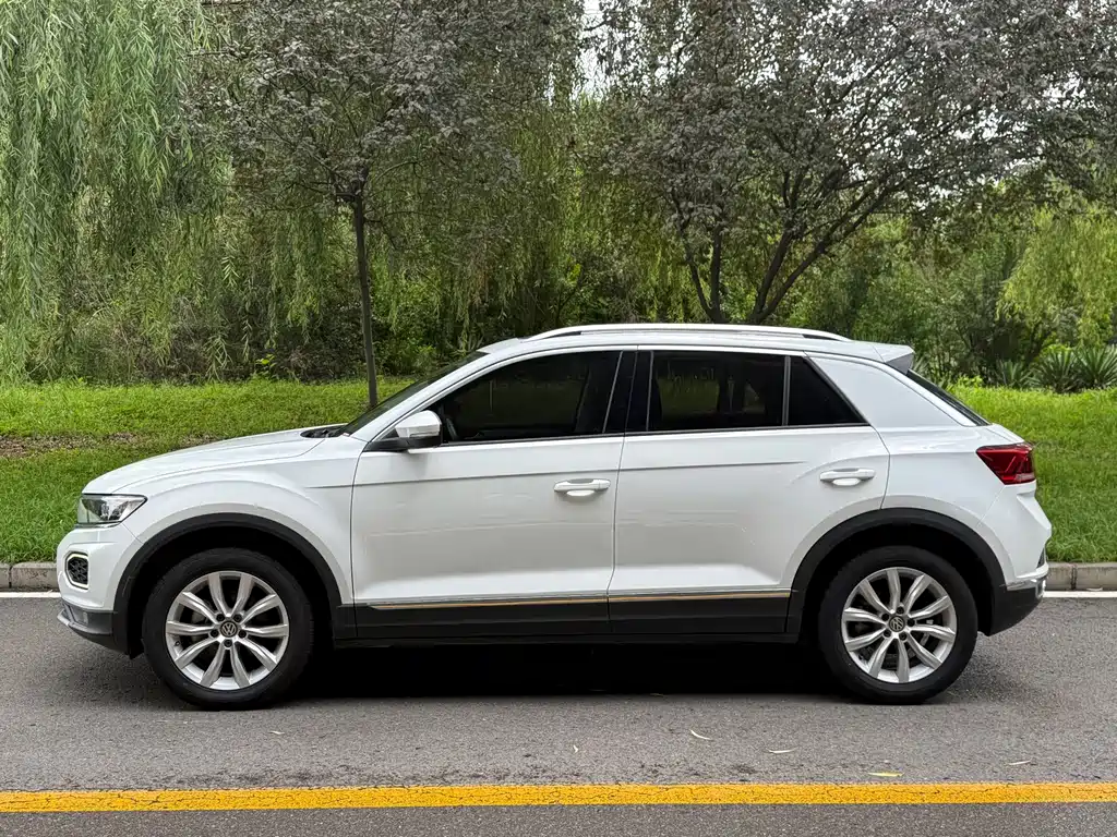 Volkswagen T-Roc 2020 — фото 10