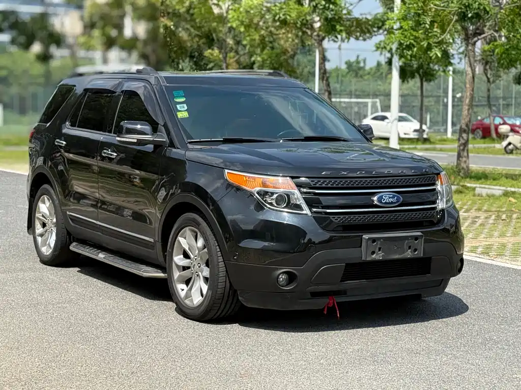Ford Explorer 2013 — фото 3