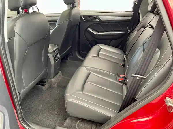 Roewe RX5 2017