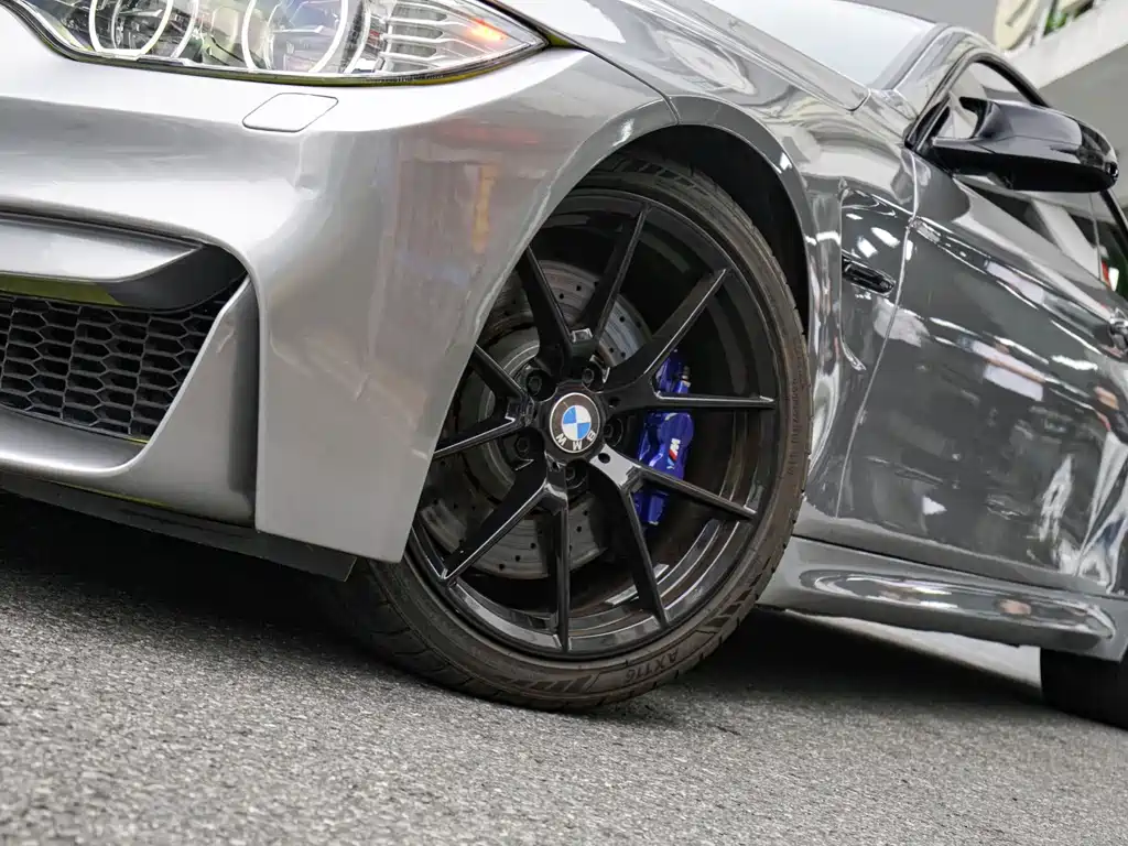 BMW M4 2014 — фото 7