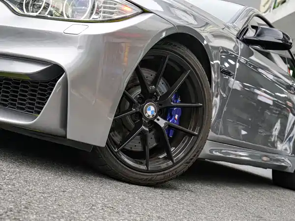 BMW M4 2014