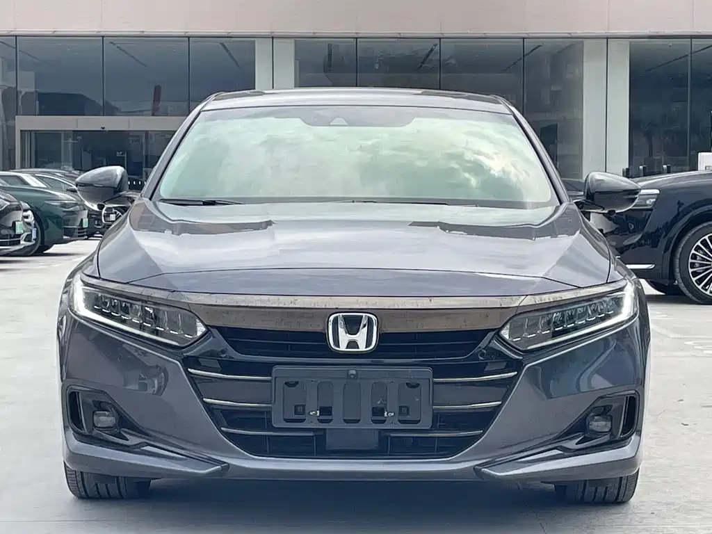 Honda Accord 2022 — фото 2