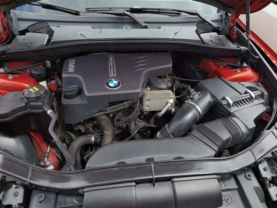 BMW X1 2015 — фото 10