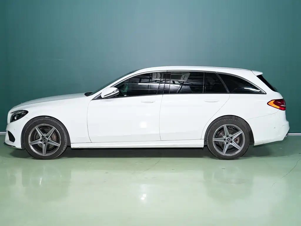 Mercedes-Benz C-Class 2018 — фото 4