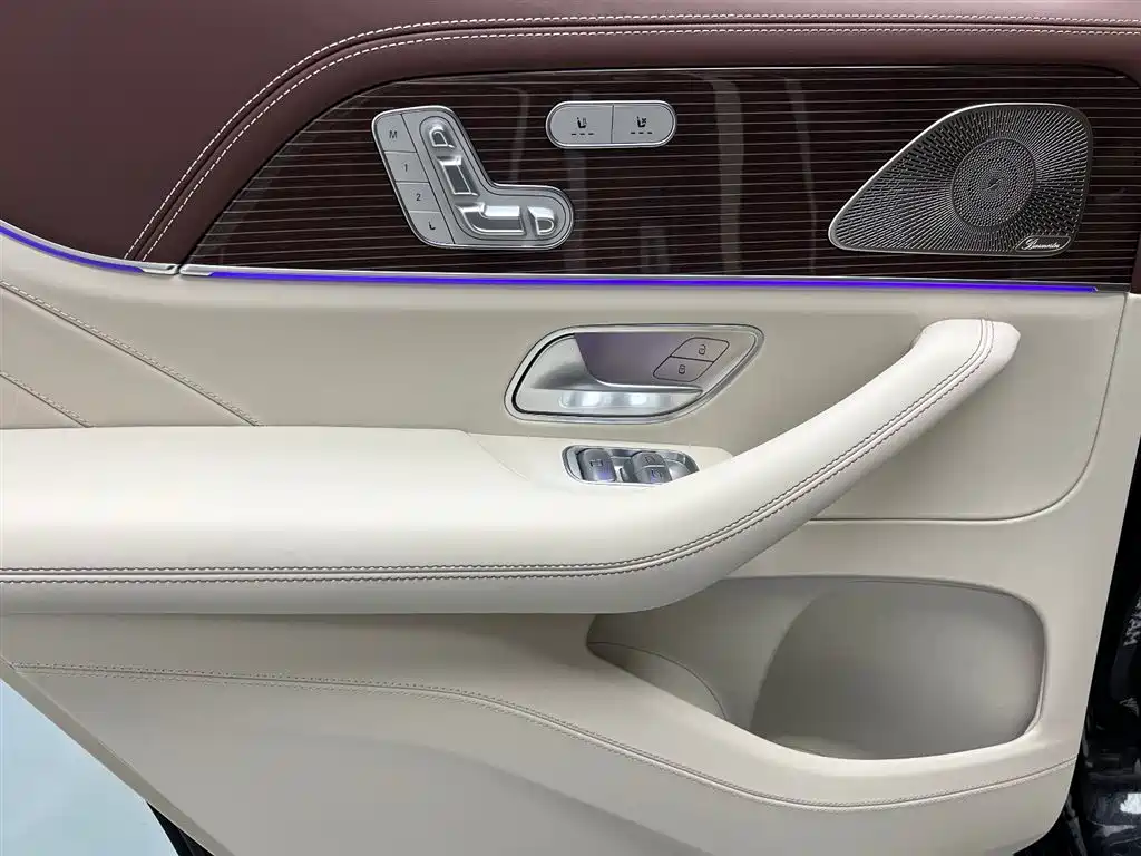 Mercedes-Benz GLS 2023 — фото 15