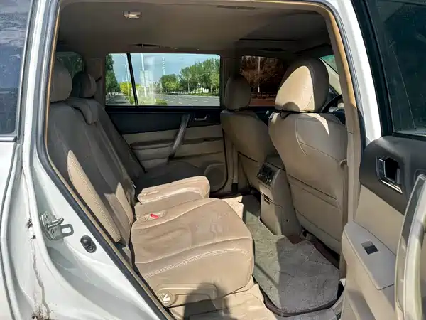 Toyota Highlander 2013
