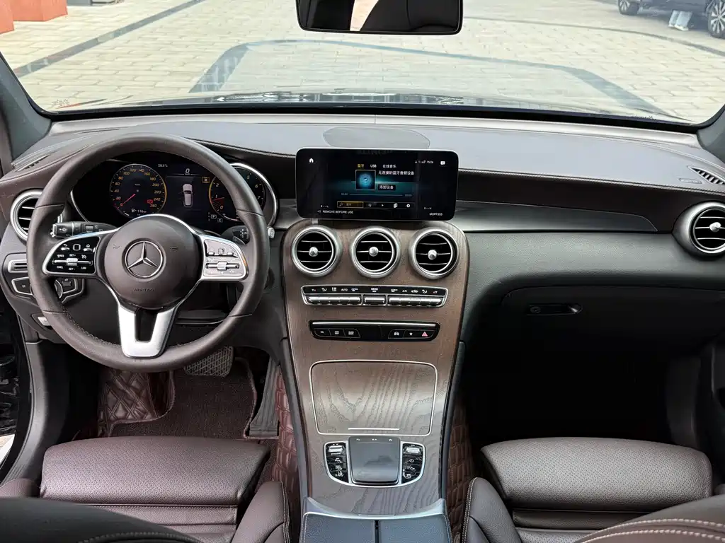 Mercedes-Benz GLC 2022 — фото 14