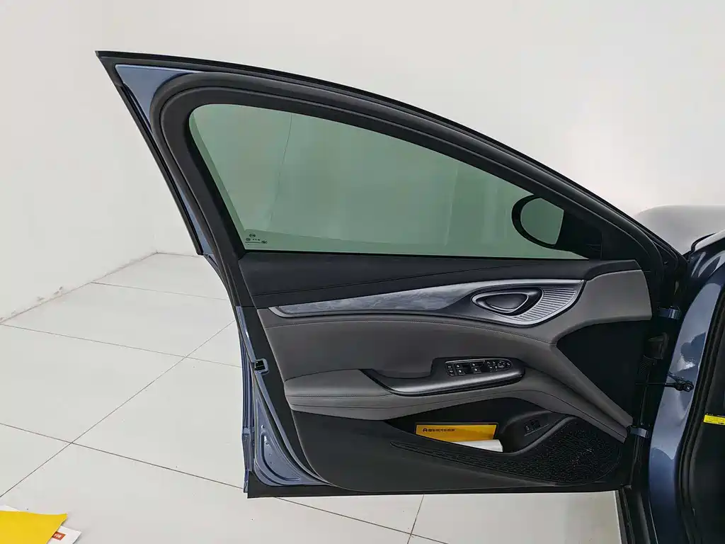 BYD Seal 2024 — фото 9