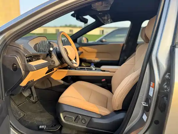 Lexus ES 2026