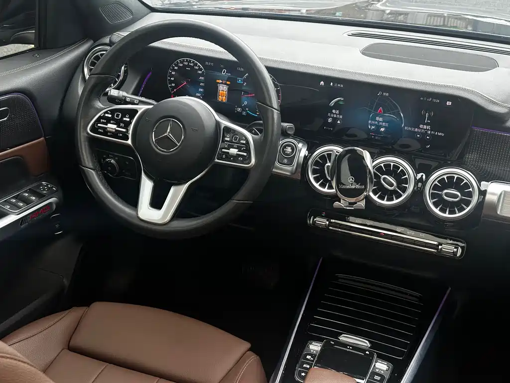 Mercedes-Benz GLB 2021 — фото 21