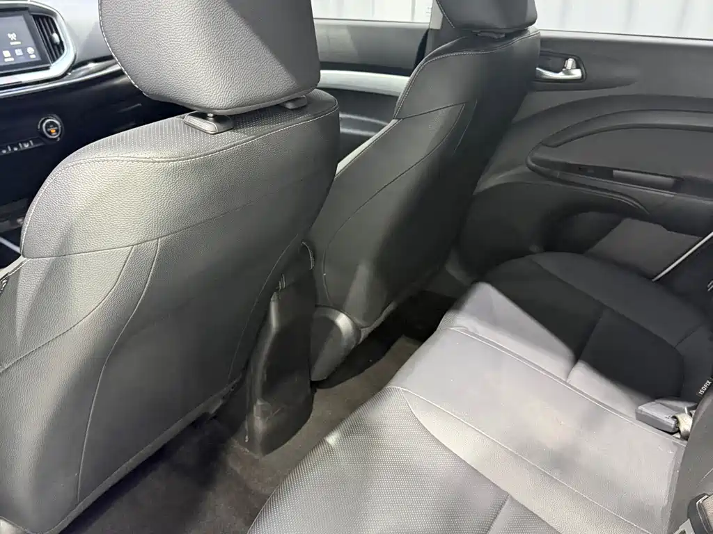 Kia KX1 2022 — фото 10