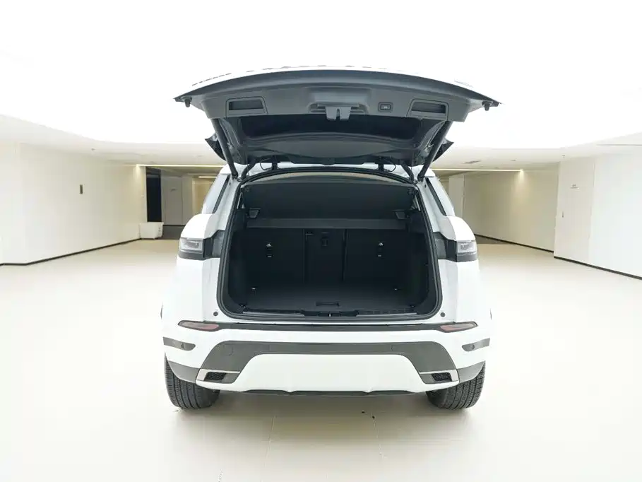 Land Rover Range Rover Evoque 2023 — фото 6