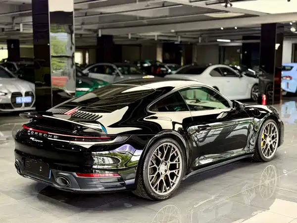 Porsche 911 2020