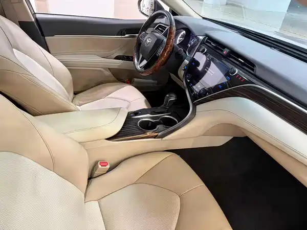 Toyota Camry 2020