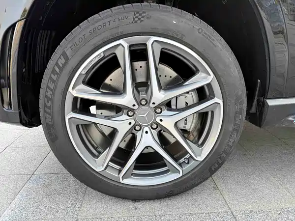 Mercedes-Benz GLE AMG 2023