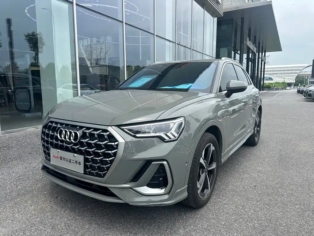 Audi Q3 2025 — фото 1