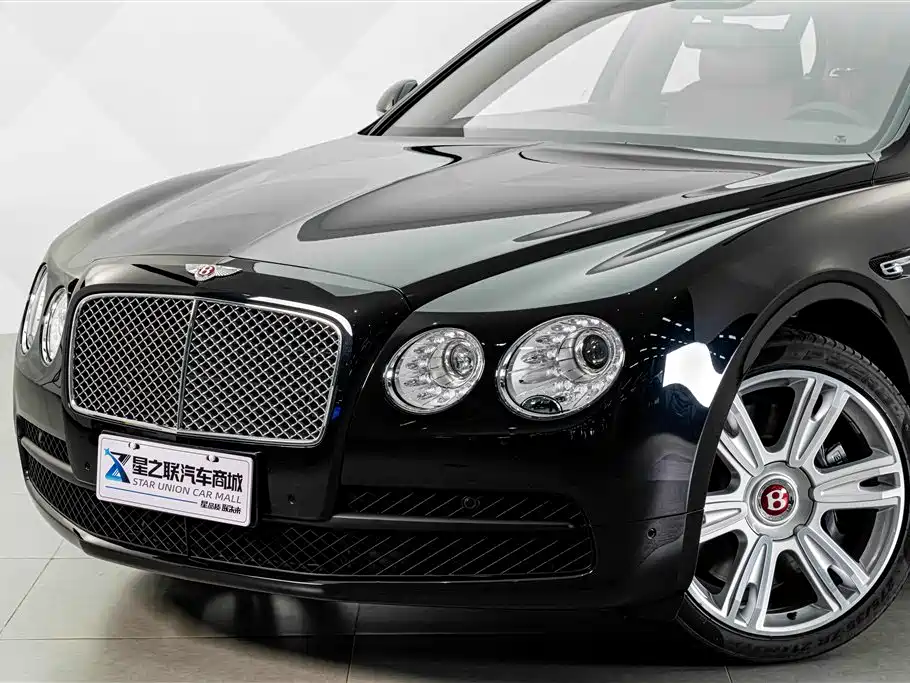 Bentley Flying Spur 2016 — фото 2