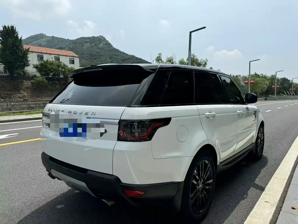 Land Rover Range Rover Sport 2014 — фото 4