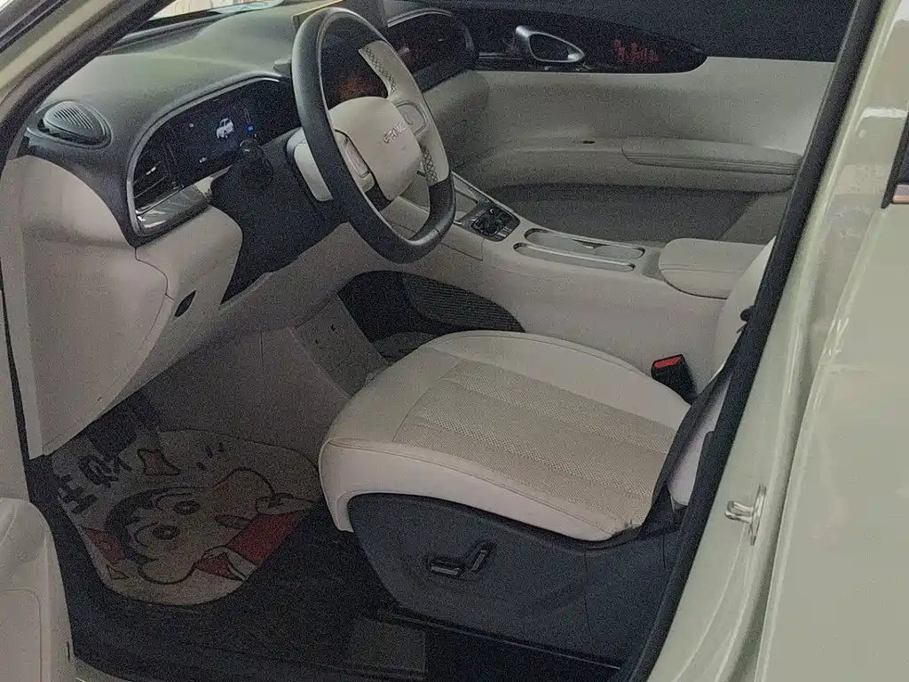 Geely Galaxy Starwish 2025 — фото 10