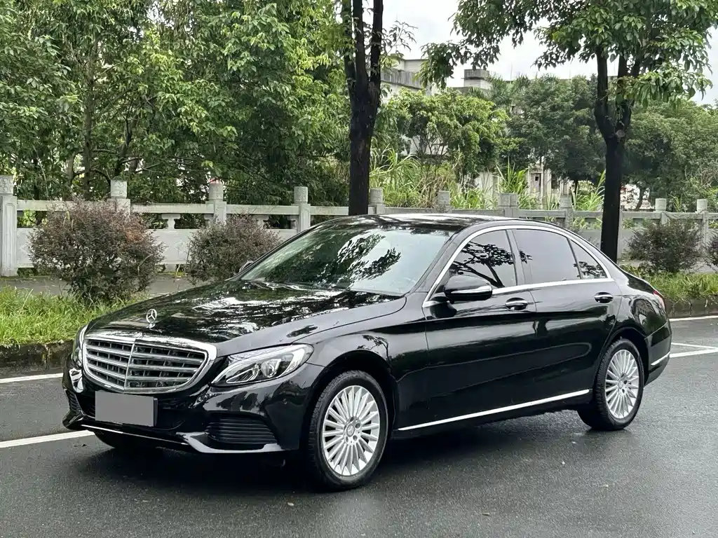 Mercedes-Benz C-Class 2015