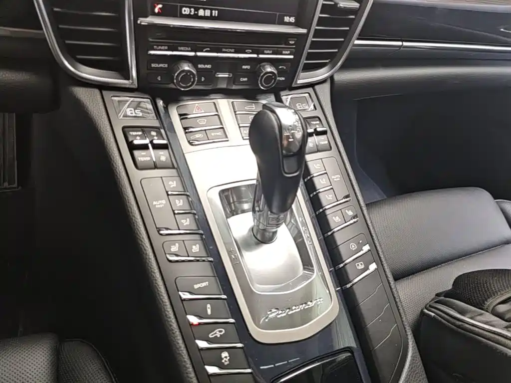 Porsche Panamera 2016 — фото 14
