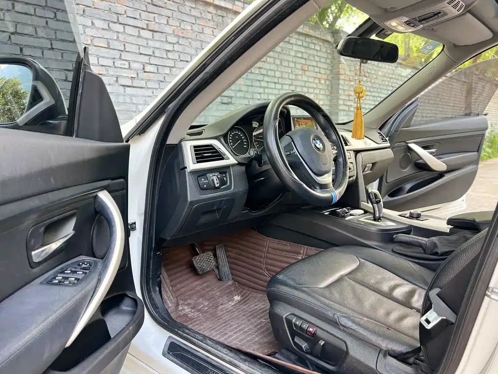 BMW 3 Series GT 2015 — фото 6