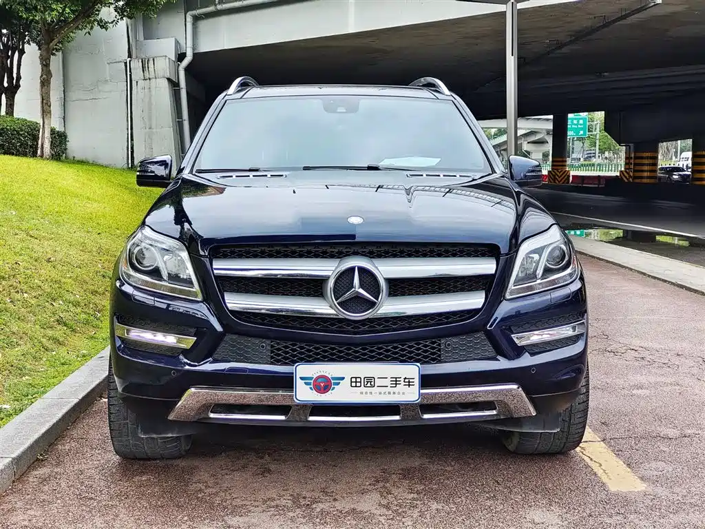 Mercedes-Benz GL-Class 2015 — фото 2