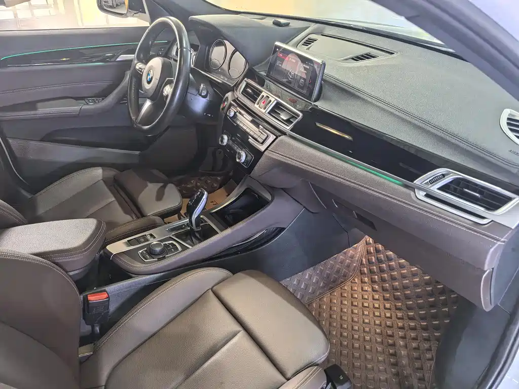 BMW X2 2020 — фото 12