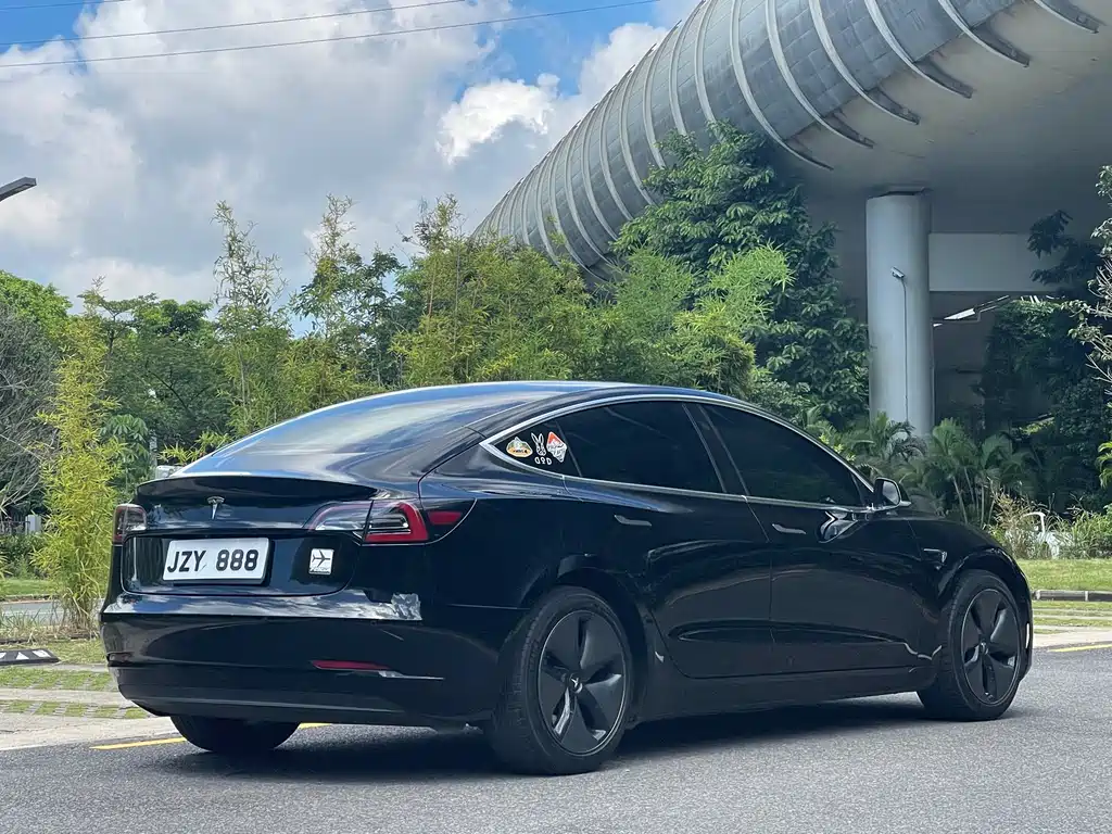 Tesla Model 3 2019 — фото 7