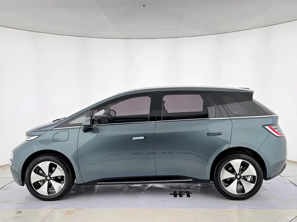Baojun Clouds 2023