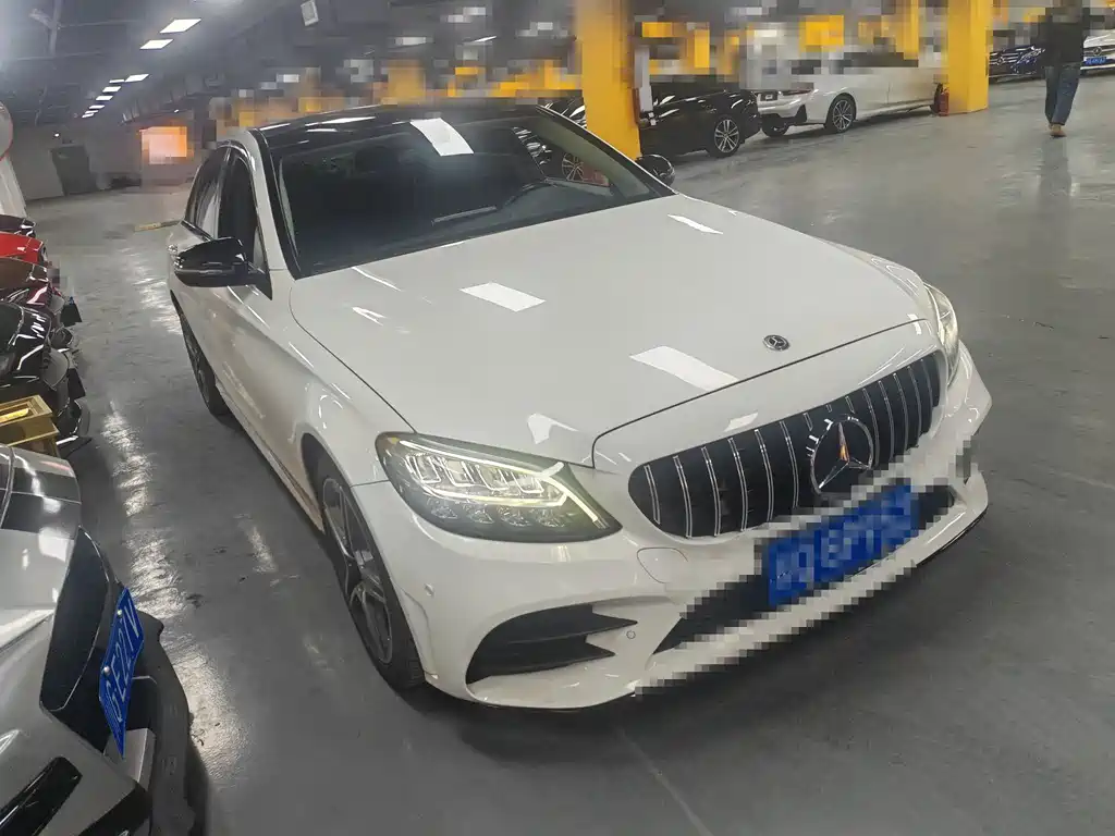 Mercedes-Benz C-Class 2021