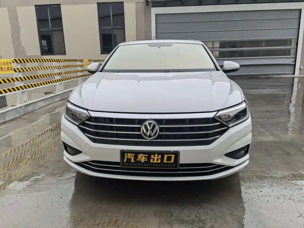 Volkswagen Sagitar 2022