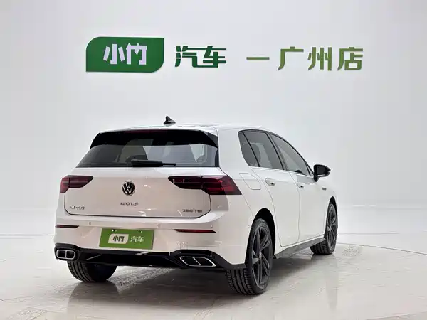 Volkswagen Golf 2023