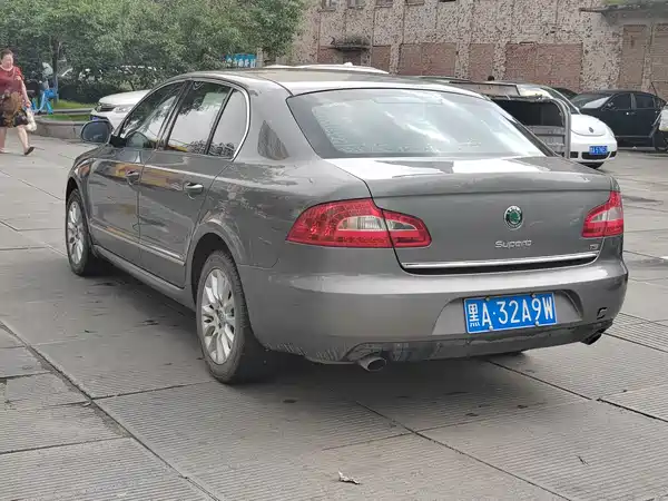 Skoda Superb 2010