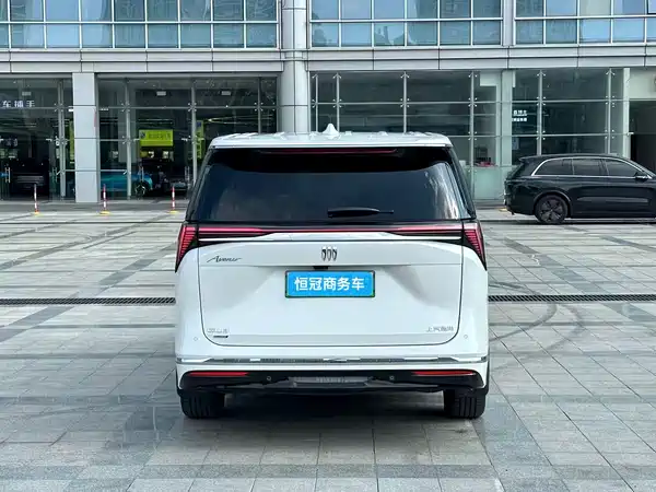 Buick GL8 New Energy 2025