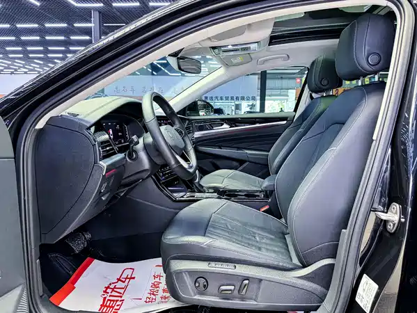 Volkswagen Passat 2023
